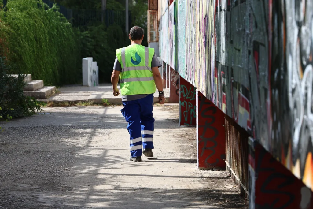 Γκράβα: Δεν διαπιστώθηκε διαρροή αερίου μετά τους ελέγχους – Τι προκάλεσε την έντονη οσμή στα σχολεί