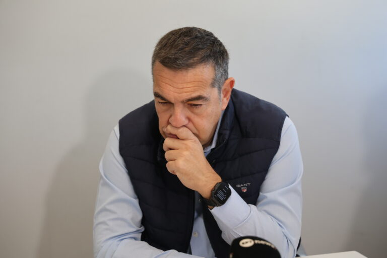 Αλέξης Τσίπρας: Ψάχνει από τώρα άλλοθι για την ήττα