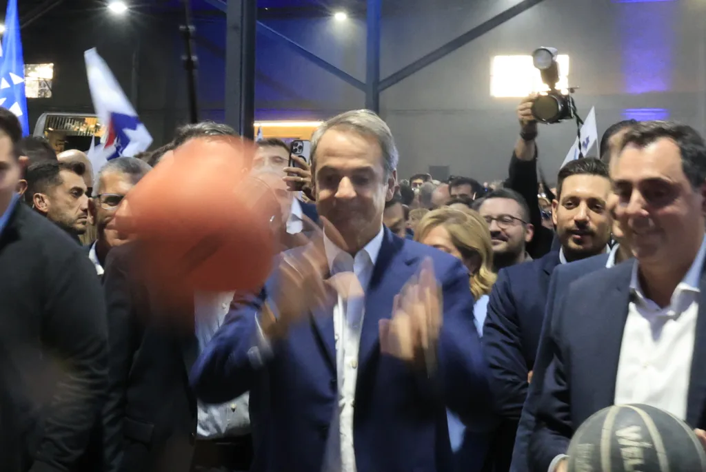 Το 4 στα 4 του Μητσοτάκη και το εκλογικό μήνυμα