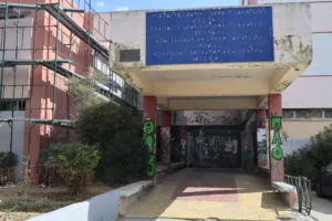 Γκράβα: Στις 2 Νοεμβρίου προτείνει να ανοίξουν τα σχολεία ο Χάρης Δούκας