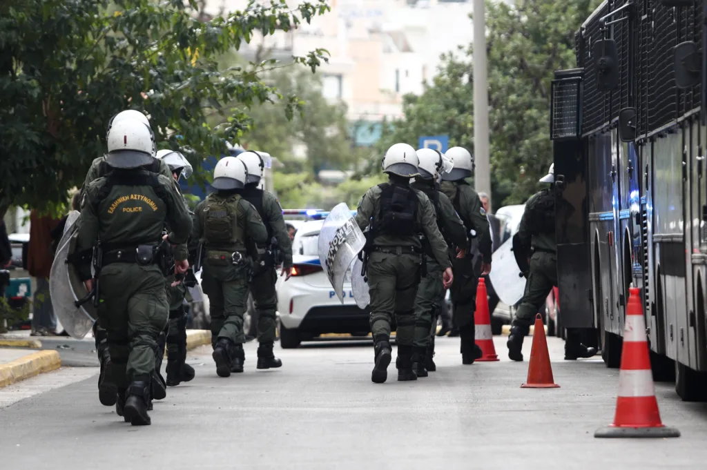 Marfin: Ώρα απολογιών για τον φονικό εμπρησμό – Στην ανακρίτρια οι κατηγορούμενοι για τρομοκρα