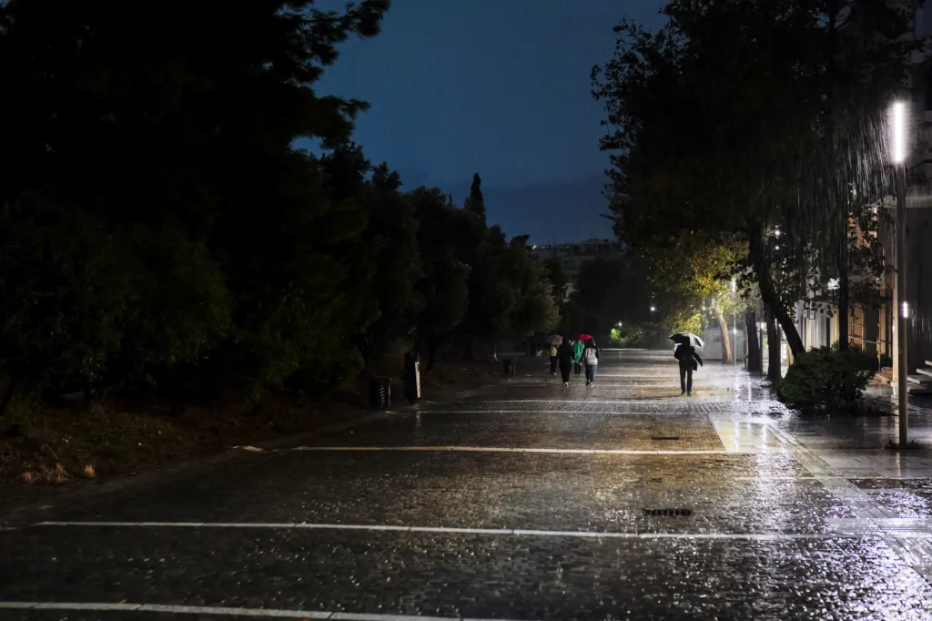 Καιρός: «Ανάσα» αλλά για λίγο – Πότε αλλάζει ξανά το σκηνικό με νέα κακοκαιρία – Η πρόγν
