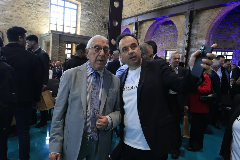 Εσωτερική εικόνα άρθρου