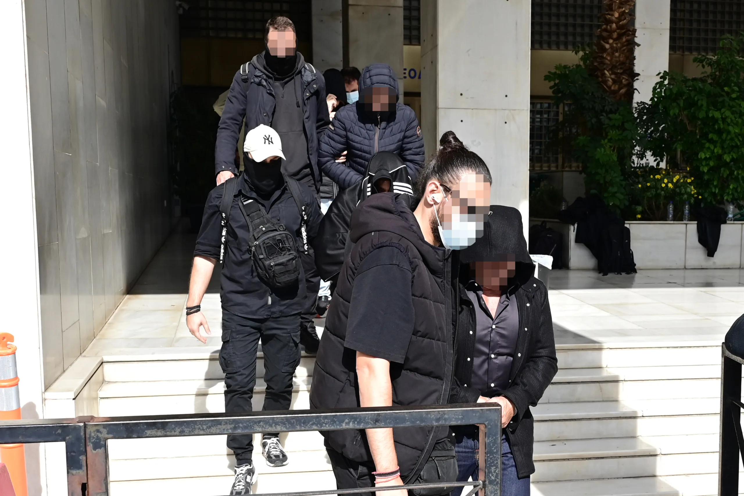 Εσωτερική εικόνα άρθρου
