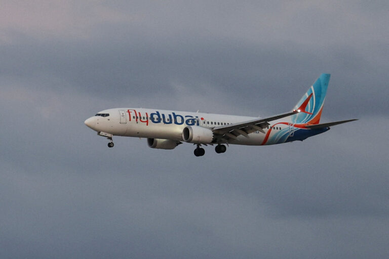 Flydubai: Πώς επιβάτες και πλήρωμα ανέκτησαν τον έλεγχο της πτήσης 1073 μετά τη «βουτιά» 17.000 ποδών