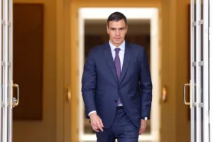 Ισπανία: Την ακροδεξιά απειλή επισείει ο Σάντσεθ