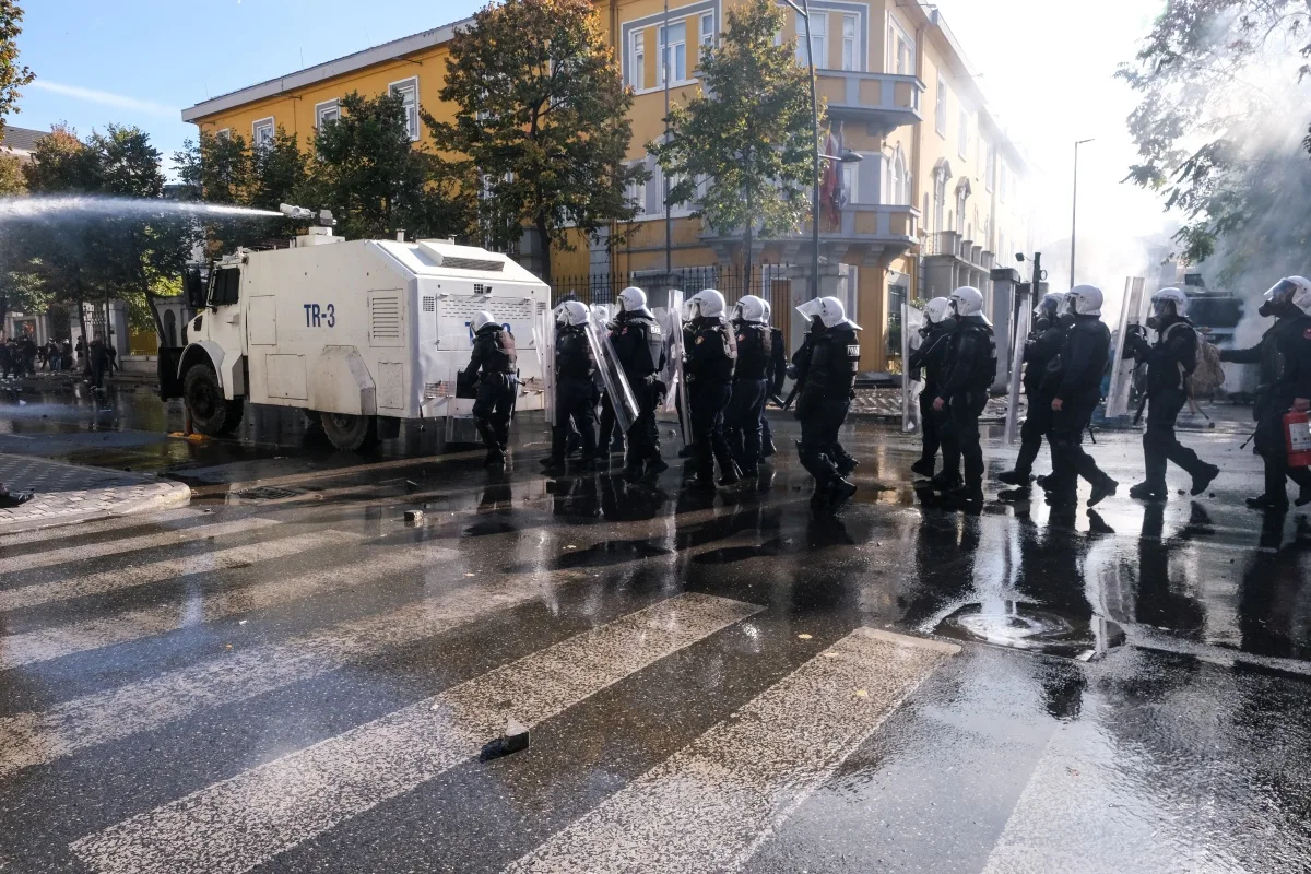 Εσωτερική εικόνα άρθρου