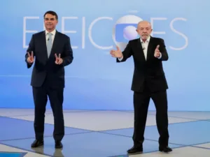 Βραζιλία: «Κονταροχτυπήθηκαν» Λούλα – Μπολσονάρου στο τελευταίο ντιμπέιτ πριν από τις προεδρικές εκλ
