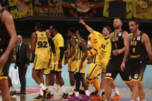 Άρης-ΑΕΚ 88-58: Παράσταση για έναν ρόλο στο Nick Galis Hall – Έκανε όργια ο Ματ Μόργκαν