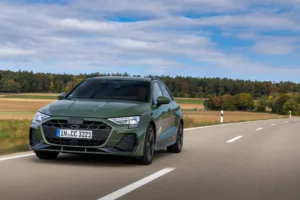 Οδηγούμε το νέο Audi A3: Ψηφιακή εξέλιξη και αίσθηση ποιότητας
