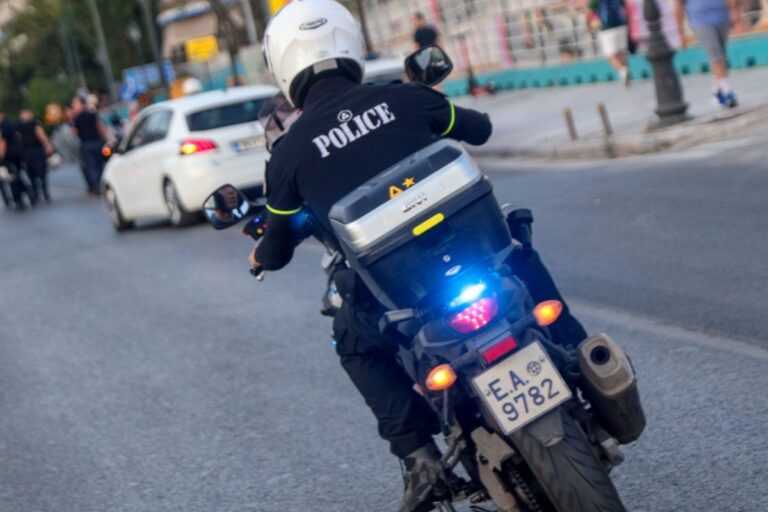 Αττική: Ταυτοποιήθηκαν οι δύο οδηγοί που έκαναν «σούζες» και παραβίαζαν το όριο ταχύτητας