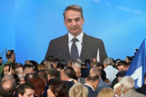 Live η ομιλία Μητσοτάκη για τα 52 χρόνια της ΝΔ