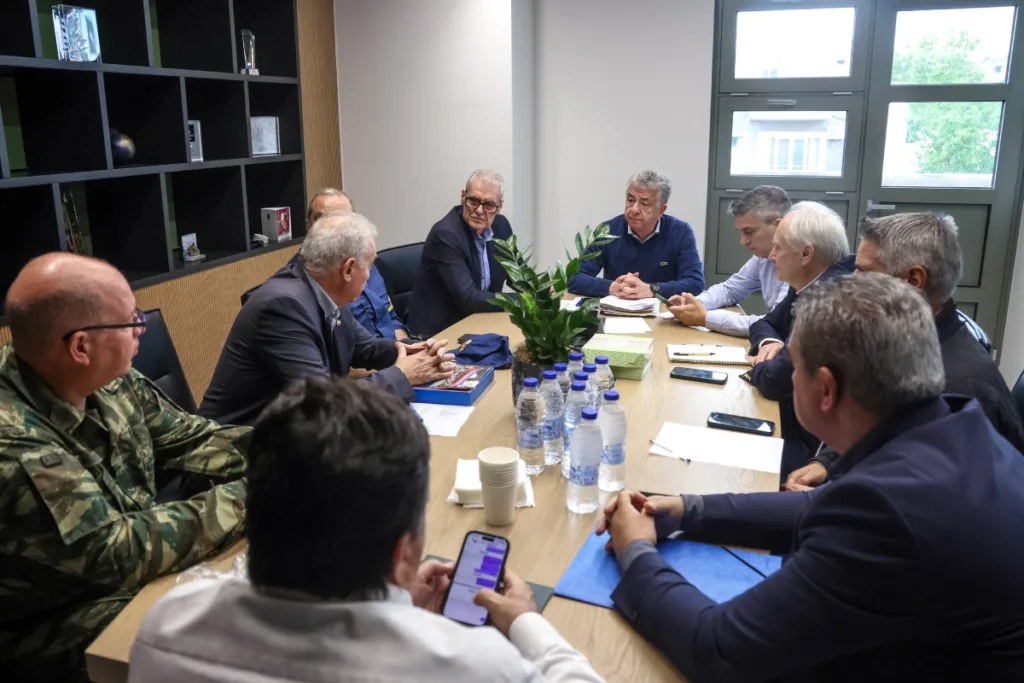 Αυτοψία Τουρνά στο Μυλοπόταμο: Στόχος να καταγραφούν οι ζημιές και να προχωρήσουν οι αποκαταστάσεις