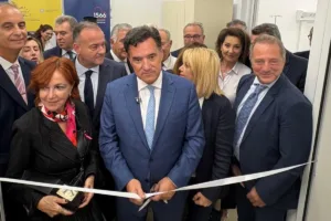 Γεωργιάδης: «Μοντέλο Καλύμνου» για τα νοσοκομεία των νησιών – Εγκαινιάστηκε η νέα Καρδιολογική