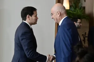 Δένδιας για Ρούμπιο: Η παρουσία του υπογραμμίζει τη στενή στρατηγική σχέση Ελλάδας και ΗΠΑ
