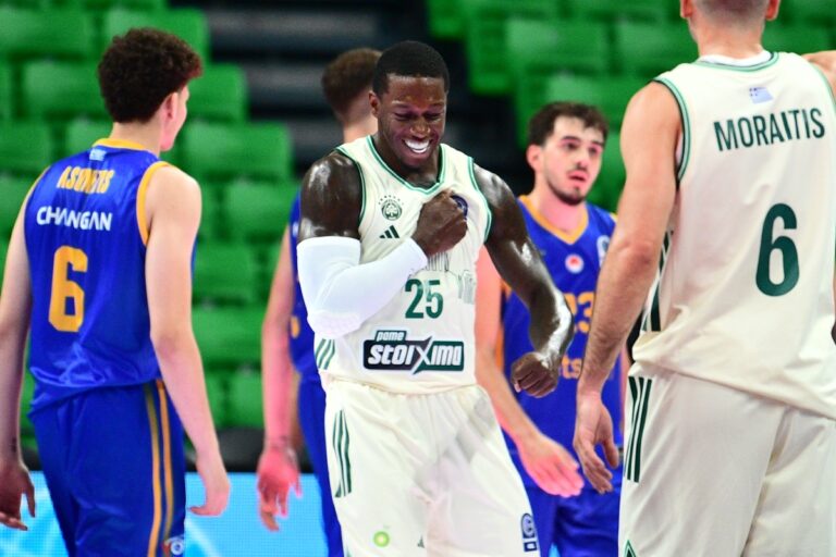 Παναθηναϊκός – Περιστέρι 95-75: «Περίπατος» των πράσινων με Σλούκα και Ναν