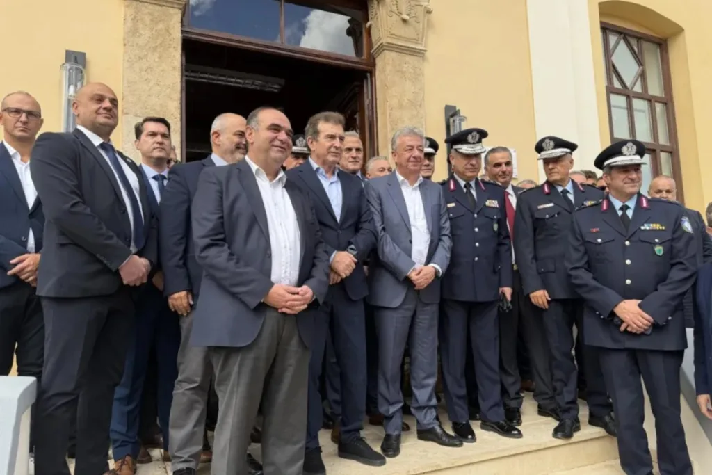 Στα εγκαίνια του κρητικού FBI ο Χρυσοχοΐδης: «Να είστε χρήσιμοι στους πολίτες»