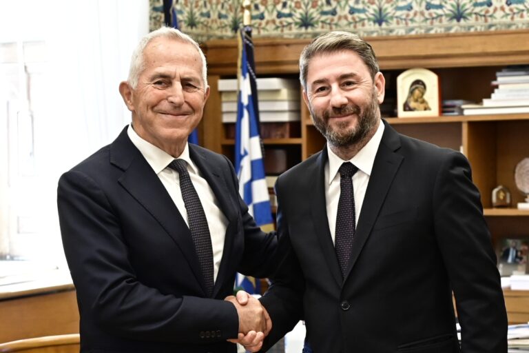 Άγκυρα στο ΠΑΣΟΚ έριξε ο ναύαρχος: Ανακοινώθηκε η μεταγραφή Αποστολάκη