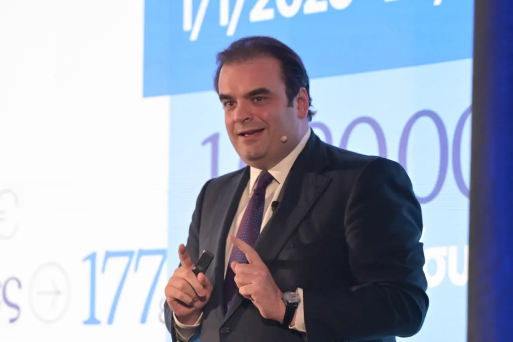 Υπουργείο Οικονομικών: Στο τραπέζι πρόσθετα μέτρα στήριξης