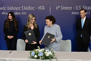 Ανεώθηκε το μνημόνιο Πολιτισμού Ελλάδας- ΗΠΑ – Μενδώνη: «Σημαντικό στοιχείο της συνεργασίας μα