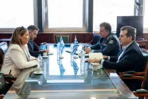 Πνινάτ Γιανάι μετά τη συνάντηση με Χρυσοχοΐδη: «Η σχέση Ισραήλ-Ελλάδας βασίζεται στις κοινές αξίες»