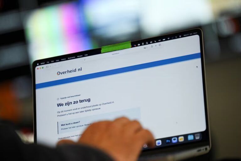 Παγκόσμιος συναγερμός στο Διαδίκτυο: «Κατεβάζουν» ιστοσελίδες σε όλο τον κόσμο – Το επικίνδυνο κενό ασφαλείας που απειλεί εκατομμύρια sites