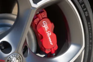Φρένα αυτοκινήτου: Τα 4 προβλήματα που μπορείς να καταλάβεις με τον ήχο