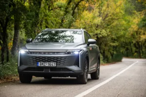 Τα 3 κινεζικά plug-in hybrid SUV με τη μεγαλύτερη ηλεκτρική αυτονομία – Πόσο κοστίζουν στην Ελλάδα;