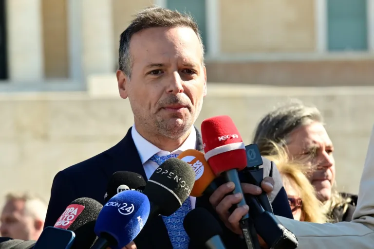 Χάρης Δούκας: Η Ιστορία γράφεται από εκείνους που δεν σκύβουν το κεφάλι και αντιστέκονται στην αδικί