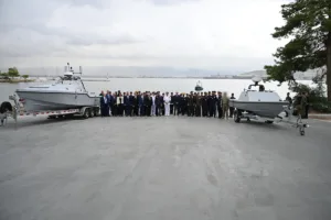 Οι Ένοπλες Δυνάμεις στην εποχή των θαλάσσιων drones – O ελληνικός «Πυρπολητής» και τα αμερικανικά Co