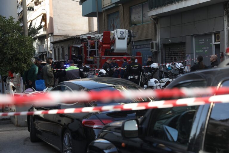Έκρηξη σε κτίριο στο κέντρο της Αθήνας – Τέσσερις τραυματίες – Τι συνέβη