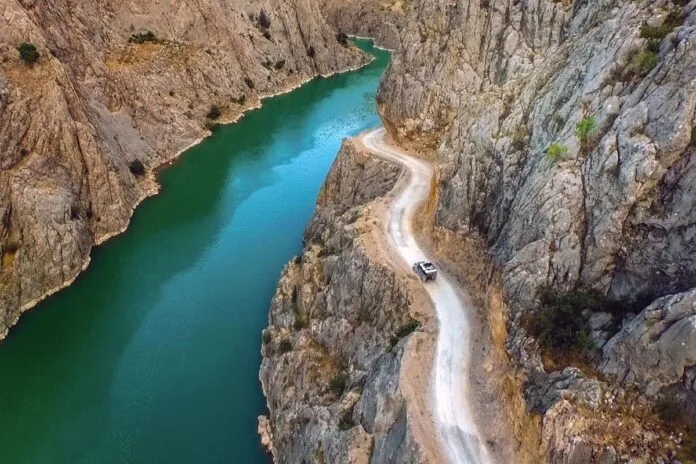Εσωτερική εικόνα άρθρου