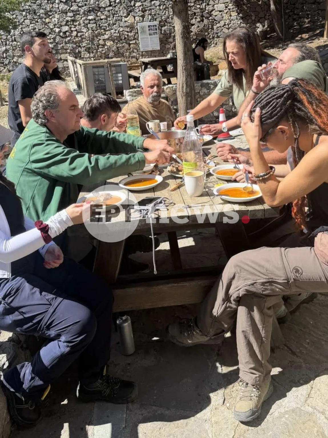 Εσωτερική εικόνα άρθρου