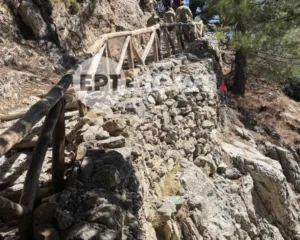 Σαμαριά: Απεγκλωβίστηκαν οι 8 εργαζόμενοι από το φαράγγι μετά από 8 μέρες