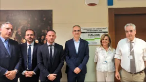 Η Haleon συμβάλλει στην ανακαίνιση του Πανεπιστημιακού Αμφιθεάτρου της Οδοντιατρικής Σχολής ΑΠ