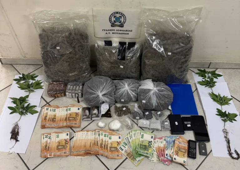 Θεσσαλονίκη: Κάνναβη, κοκαΐνη και MDMA σε σπίτια σε Καλαμαριά και Εύοσμο – Δύο συλλήψεις