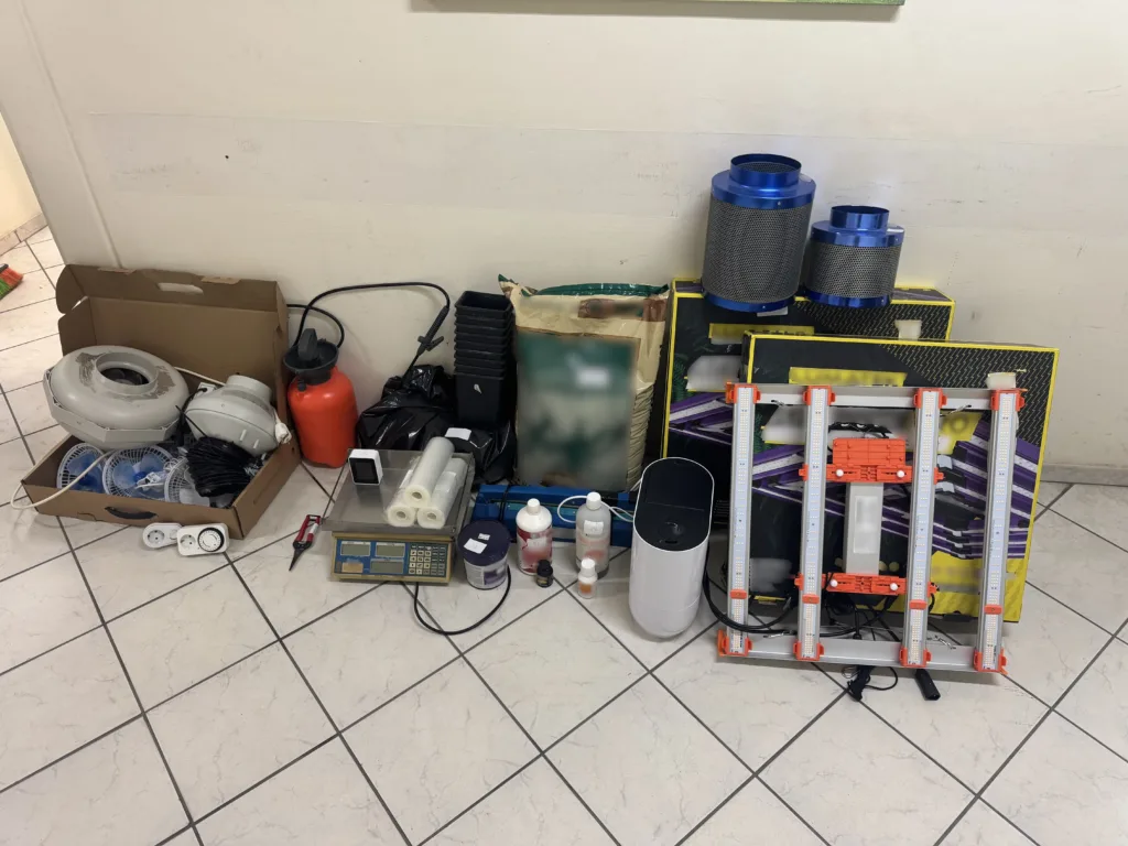 Εσωτερική εικόνα άρθρου