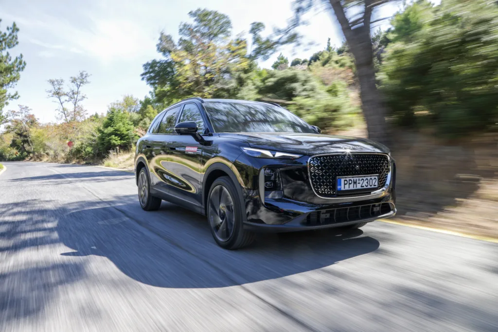 Δοκιμή Lepas L8 PHEV: Above and beyond
