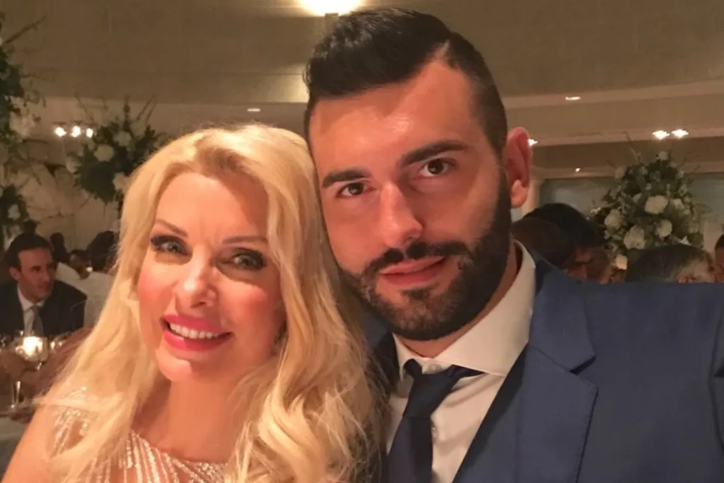 Γενέθλια για τον αδερφό της Μενεγάκη: «Τα πιο όμορφα είναι μπροστά σου» – Σπάνιες κοινές φωτογ