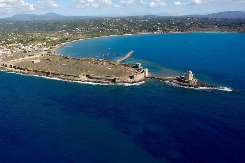 Υποθαλάσσιος κυματοθραύστης για την προστασία του Κάστρου της Μεθώνης