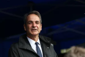 Μητσοτάκης για 28η Οκτωβρίου: Η Ελλάδα είναι μία δύναμη ειρήνης – Δεν εκβιάζει, δεν απειλεί, α