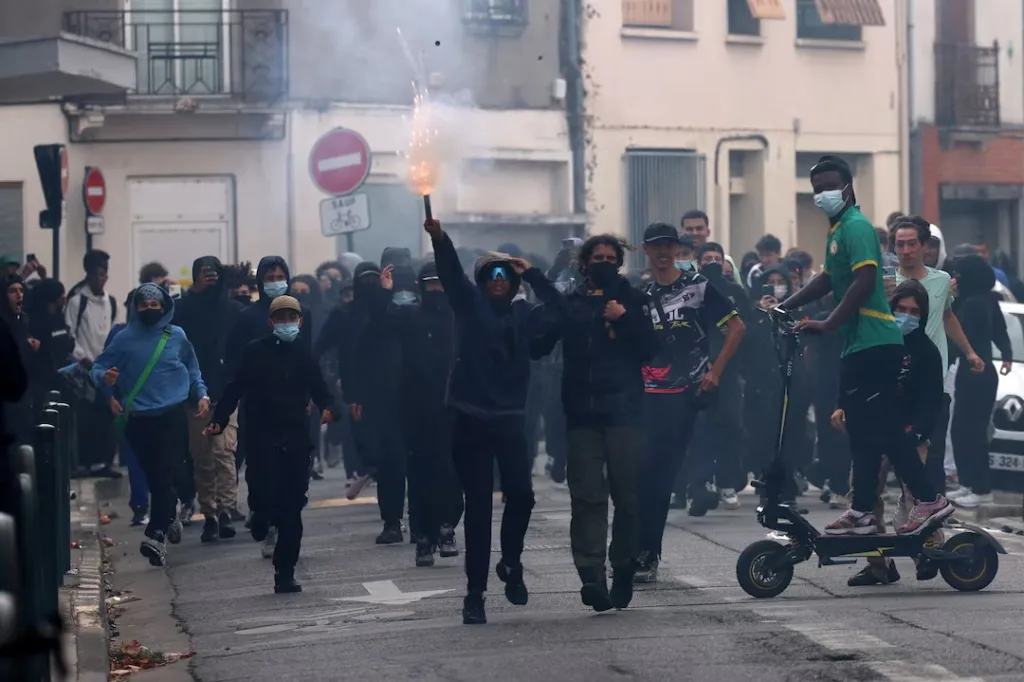 Ευρωβουλή: Κίνηση για «μπλόκο» στην Ευρωπαϊκή Αριστερά μετά τα επεισόδια στη Γαλλία – Τι μπορεί να χ