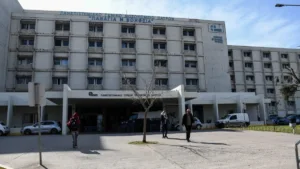 Πάτρα: 13 άτομα στο νοσοκομείο με συμπτώματα τροφικής δηλητηρίασης μετά από brunch
