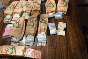 Pizza Fan: Σε χάρτινα σακουλάκια τα μετρητά του «υπαρχηγού» της οργάνωσης – Σοκάρουν οι διάλογ