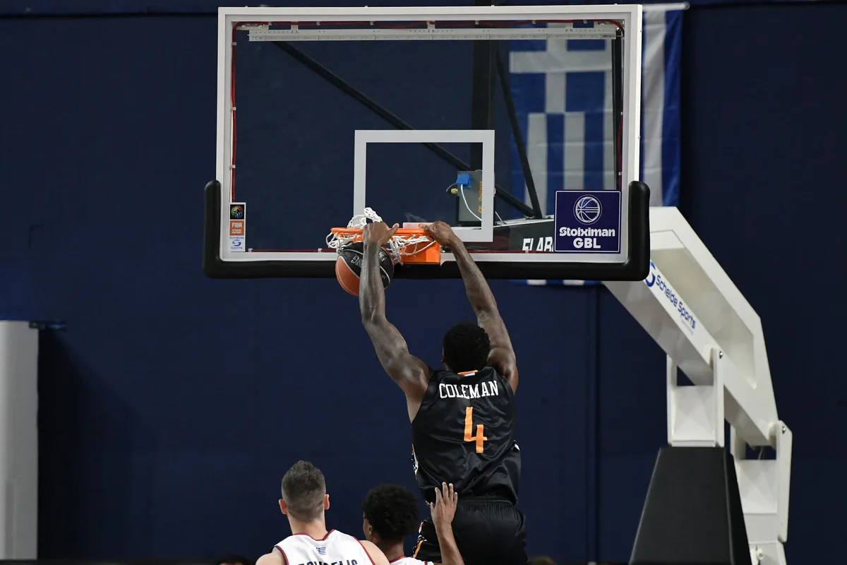 «Έσπασε το ρόδι» ο Προμηθέας στη Λευκάδα, 80-79 τη Δόξα