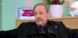 Η εξομολόγηση του Αλέξανδρου Ρήγα: «Συντονίζομαι με την ζωή που έχει ημερομηνία λήξης – Δεν βλ