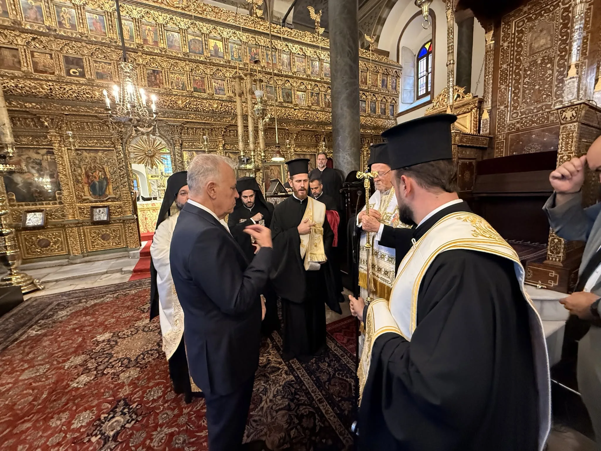 Εσωτερική εικόνα άρθρου