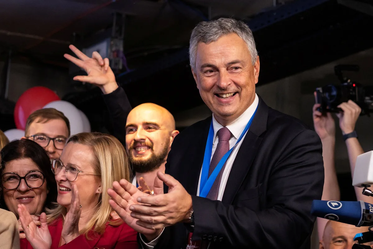 Ντέγιαν Σόσκιτς, υποψήφιος με τη Φοιτητική Λίστα στη Σερβία. 