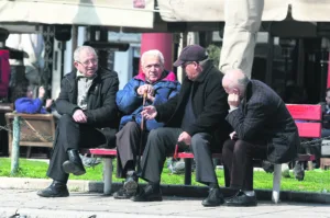«Μαξιλάρι ασφαλείας» 23,2 δισ. ευρώ για τις συντάξεις – Πότε και πώς θα αξιοποιηθεί