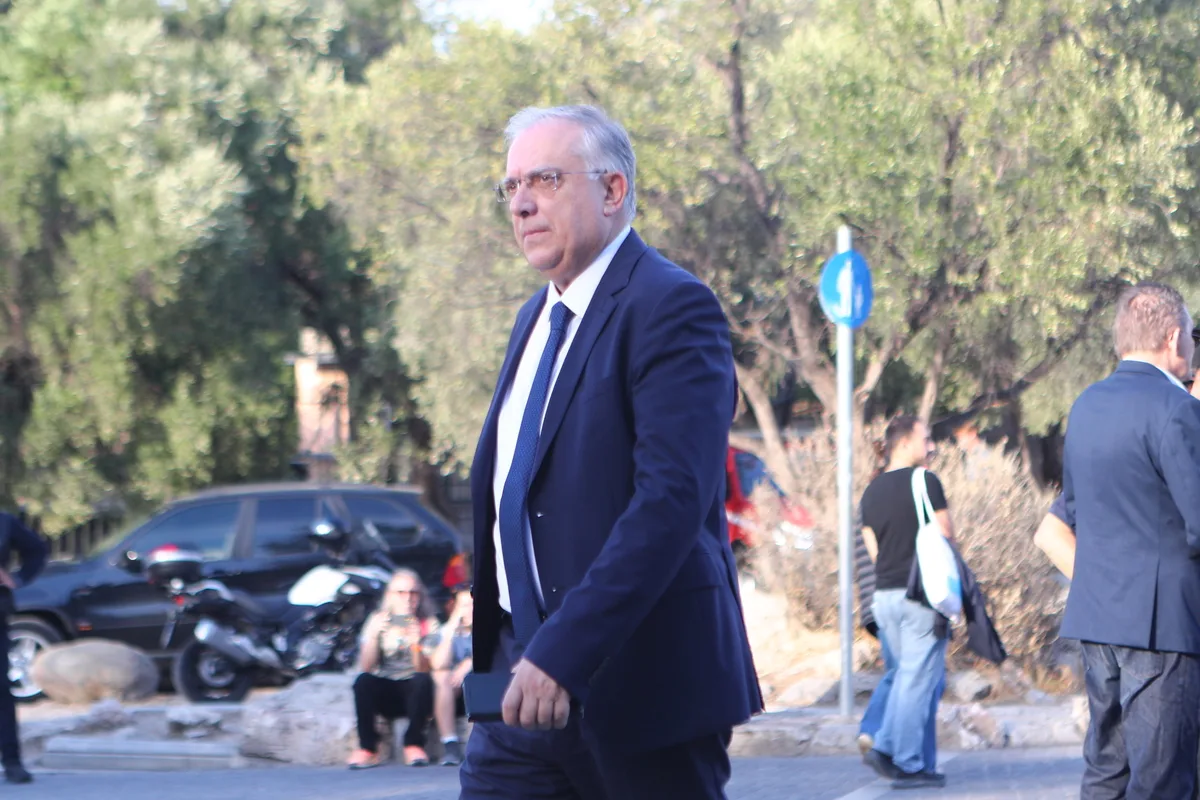 Τάκης Θεοδωρικάκος